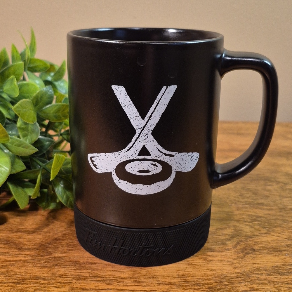 TIM HORTONS 2018 Hockey Puck Base Hockey Theme Graphic Ceramic Coffee Mug